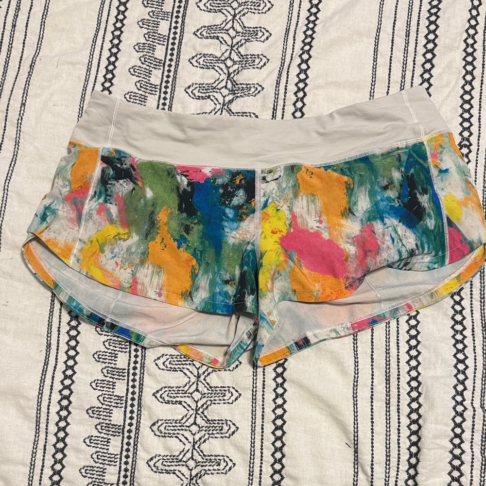 Lululemon Shorts size 8